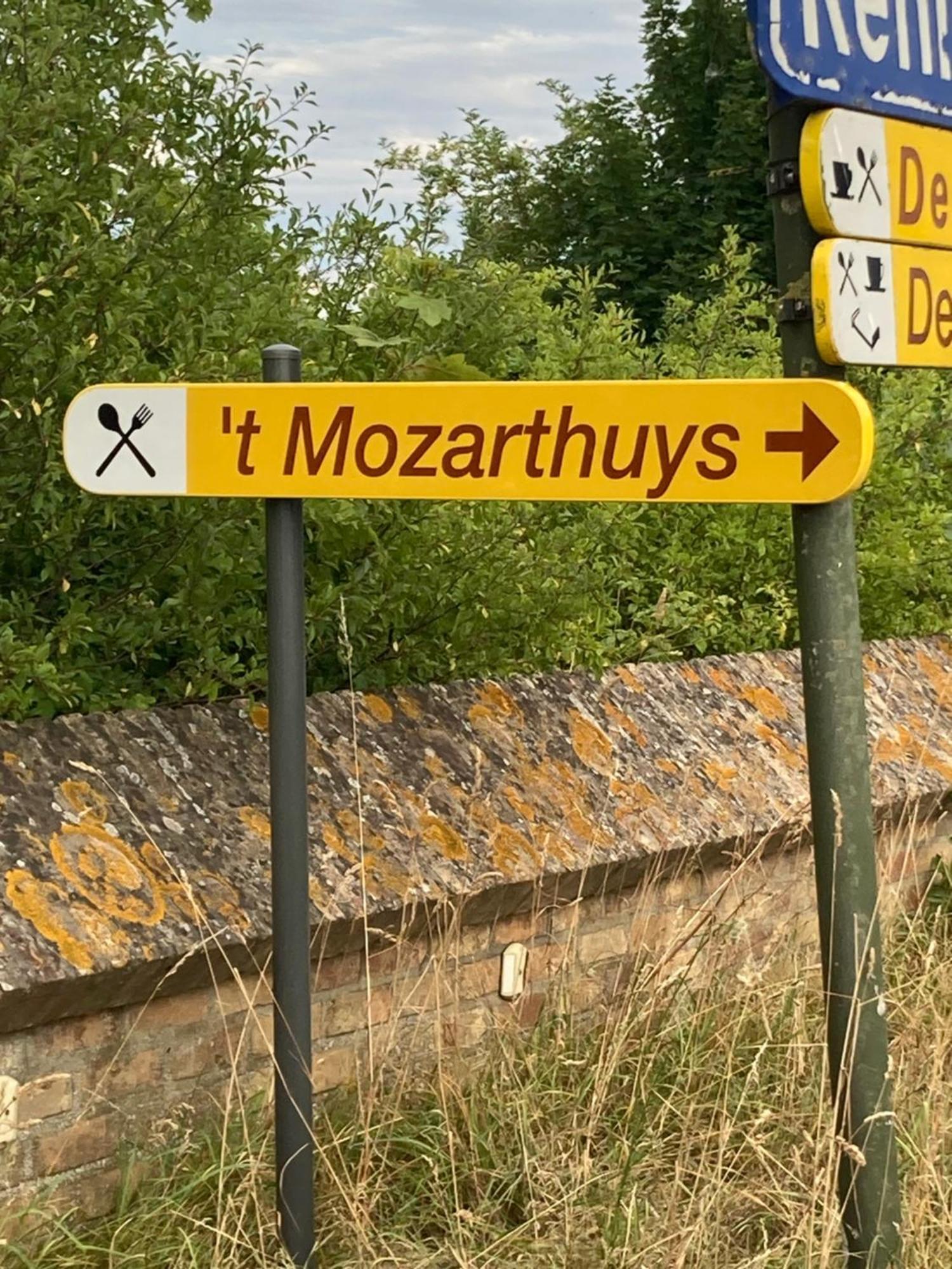 'T Mozarthuys Villa Lo-Reninge ภายนอก รูปภาพ